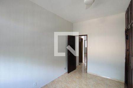 Quarto 1 de casa para alugar com 3 quartos, 130m² em Santa Terezinha, Belo Horizonte