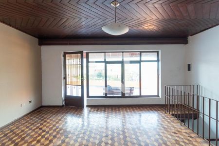 Sala de casa para alugar com 2 quartos, 252m² em Jardim Ponte Rasa, São Paulo