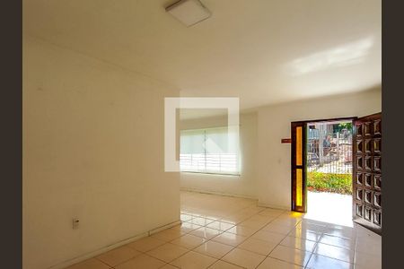 Sala de casa à venda com 4 quartos, 150m² em Partenon, Porto Alegre