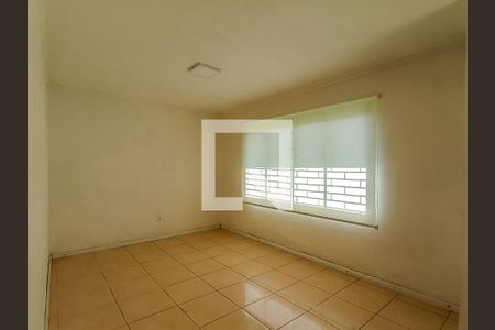 Sala de casa à venda com 4 quartos, 150m² em Partenon, Porto Alegre