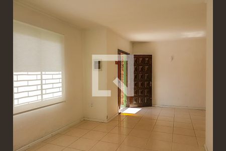 Sala de casa à venda com 4 quartos, 150m² em Partenon, Porto Alegre