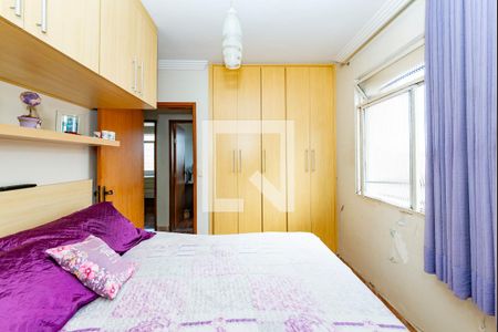 Quarto 1 de apartamento para alugar com 3 quartos, 72m² em Alto dos Pinheiros, Belo Horizonte