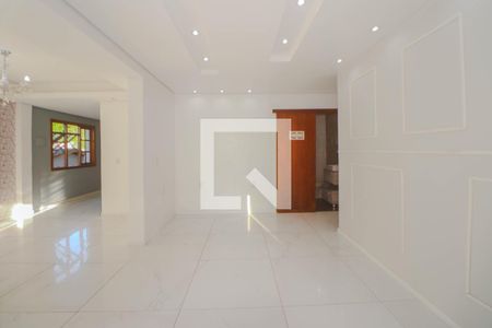 Sala de casa para alugar com 3 quartos, 350m² em Morro Santana, Porto Alegre