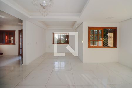 Sala de casa para alugar com 3 quartos, 350m² em Morro Santana, Porto Alegre