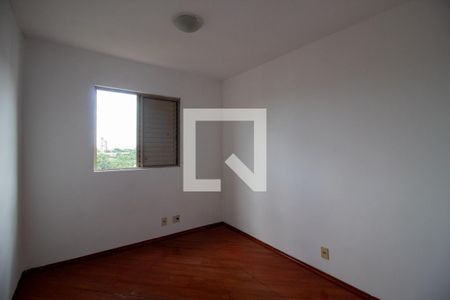 Quarto 1 de apartamento para alugar com 3 quartos, 65m² em Vila Butantã, São Paulo