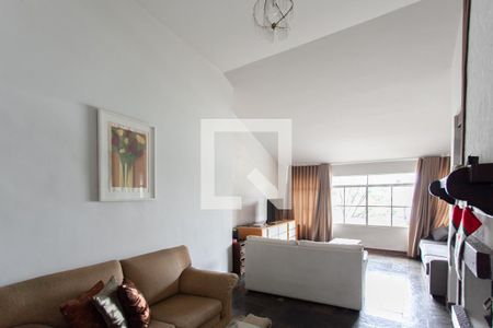 Sala de casa à venda com 5 quartos, 500m² em Pampulha, Belo Horizonte