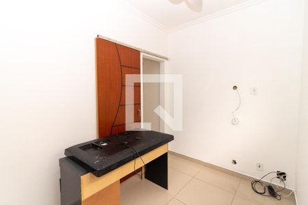 Quarto 1 de apartamento para alugar com 2 quartos, 102m² em Marechal Hermes, Rio de Janeiro