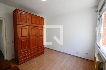 Quarto 1 de casa à venda com 2 quartos, 350m² em Andaraí , Rio de Janeiro