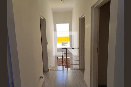 Casa à venda com 4 quartos, 400m² em Jardim Terezopolis, Guarulhos