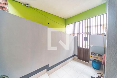 Casa à venda com 120m², 3 quartos e sem vaga Casa à venda com 120m², 3 quartos e sem vagaQuintal