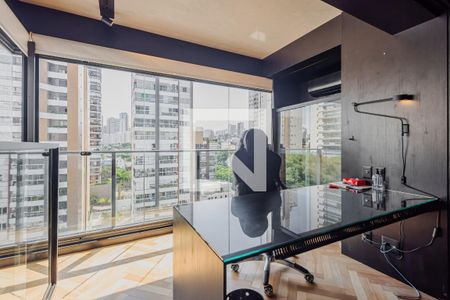 Sala de apartamento à venda com 2 quartos, 182m² em Vila Madalena, São Paulo