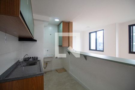 Cozinha de apartamento para alugar com 1 quarto, 33m² em Butantã, São Paulo