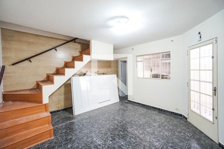 Sala de casa para alugar com 3 quartos, 200m² em Vila Nova Manchester, São Paulo