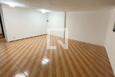 Sala de casa para alugar com 1 quarto, 65m² em Vila Centenario, Duque de Caxias