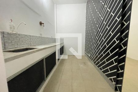 Cozinha de casa para alugar com 1 quarto, 65m² em Vila Centenario, Duque de Caxias