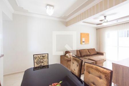 Sala de apartamento para alugar com 2 quartos, 90m² em Santa Mônica, Uberlândia