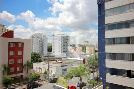 Vista da Sala de apartamento para alugar com 4 quartos, 170m² em Palmares, Belo Horizonte