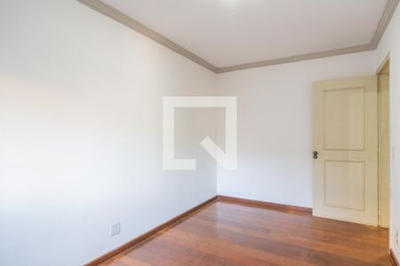 Quarto 1 de apartamento para alugar com 2 quartos, 65m² em Teresópolis, Porto Alegre