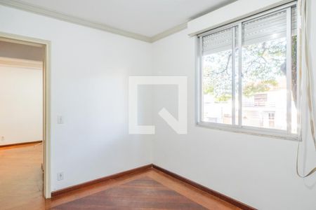 Quarto 2 de apartamento para alugar com 2 quartos, 65m² em Teresópolis, Porto Alegre