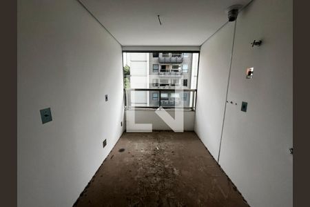 Apartamento à venda com 1 quarto, 74m² em Vila Nair, São Paulo