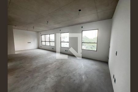 Apartamento à venda com 1 quarto, 74m² em Vila Nair, São Paulo