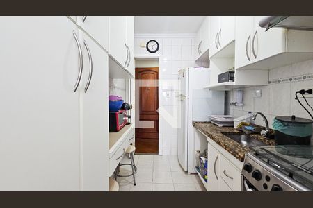 Cozinha de apartamento à venda com 2 quartos, 50m² em Jardim Anhanguera, São Paulo