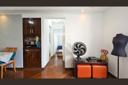 Sala de apartamento à venda com 2 quartos, 50m² em Jardim Anhanguera, São Paulo