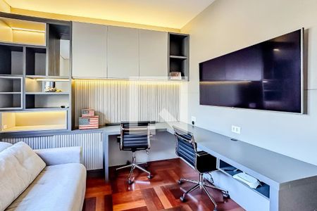 Casa à venda com 229m², 4 quartos e 4 vagas Casa à venda com 229m², 4 quartos e 4 vagasQuarto 4