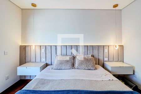 Casa à venda com 229m², 4 quartos e 4 vagas Casa à venda com 229m², 4 quartos e 4 vagasQuarto 2