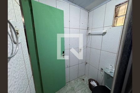 Casa à venda com 70m², 2 quartos e 2 vagas Casa à venda com 70m², 2 quartos e 2 vagasv
