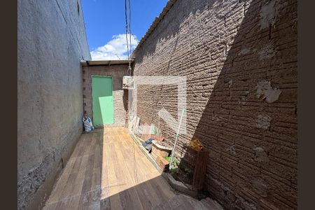 Casa à venda com 70m², 2 quartos e 2 vagas Casa à venda com 70m², 2 quartos e 2 vagasÁrea comum