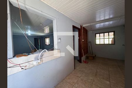 Casa à venda com 70m², 2 quartos e 2 vagas Casa à venda com 70m², 2 quartos e 2 vagasCozinha