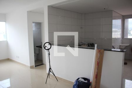 Sala de apartamento à venda com 2 quartos, 72m² em Inconfidentes, Contagem