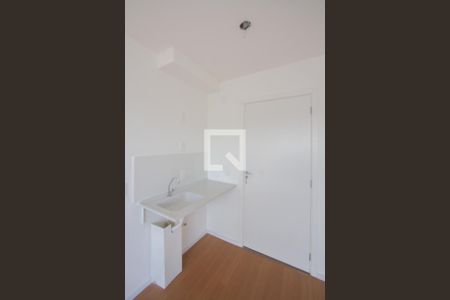 Cozinha de kitnet/studio para alugar com 1 quarto, 18m² em Vila das Belezas, São Paulo