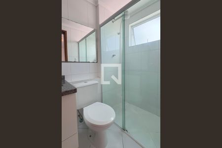 Banheiro da Suíte 1 de apartamento para alugar com 2 quartos, 55m² em Jardim Timbauhy, Barueri