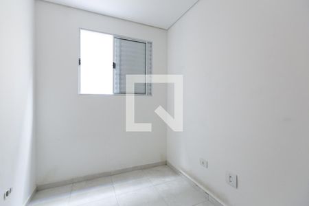 Quarto 1 de apartamento para alugar com 2 quartos, 39m² em Itaquera, São Paulo