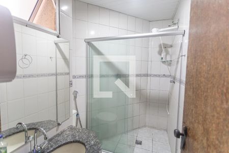 Apartamento à venda com 132m², 3 quartos e 2 vagas Apartamento à venda com 132m², 3 quartos e 2 vagasBanheiro da Suíte