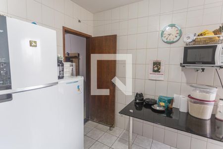 Apartamento à venda com 132m², 3 quartos e 2 vagas Apartamento à venda com 132m², 3 quartos e 2 vagasCozinha