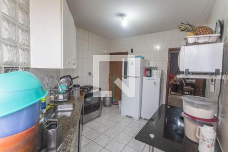 Apartamento à venda com 132m², 3 quartos e 2 vagas Apartamento à venda com 132m², 3 quartos e 2 vagasCozinha