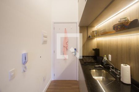 Cozinha de kitnet/studio para alugar com 1 quarto, 21m² em Santo Amaro, São Paulo