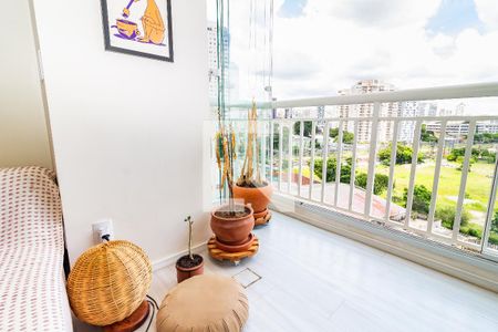 Varanda de apartamento à venda com 2 quartos, 62m² em Barra Funda, São Paulo