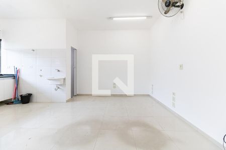 Quarto/Sala de apartamento para alugar com 1 quarto, 26m² em Jardim Seckler, São Paulo