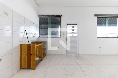 Cozinha de apartamento para alugar com 1 quarto, 26m² em Jardim Seckler, São Paulo