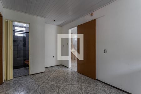 Sala de apartamento para alugar com 2 quartos, 80m² em Rubem Berta, Porto Alegre