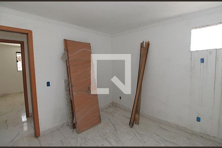 Quarto 1 de apartamento à venda com 2 quartos, 65m² em Cascadura, Rio de Janeiro