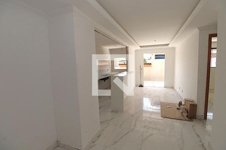 Sala de apartamento à venda com 2 quartos, 65m² em Cascadura, Rio de Janeiro