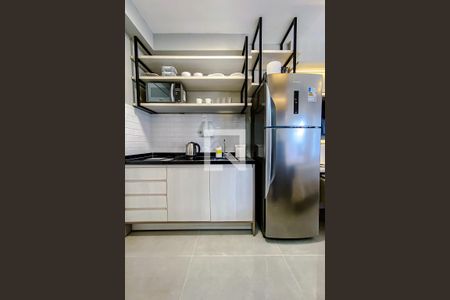 Cozinha de kitnet/studio para alugar com 1 quarto, 21m² em Paraíso, São Paulo