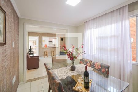 Sala de casa à venda com 4 quartos, 134m² em Campina, São Leopoldo