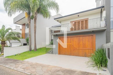 Casa de condomínio à venda com 188m², 3 quartos e 2 vagas Casa de condomínio à venda com 188m², 3 quartos e 2 vagasFachada