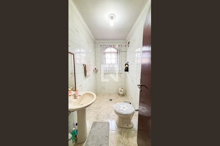 Lavabo de casa à venda com 3 quartos, 220m² em Jardim Rina, Santo André